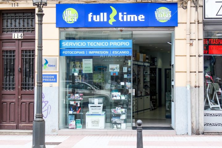 Tienda de Informática en A Coruña Full Time