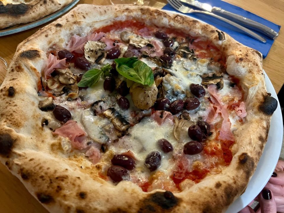 Sicilia in Bocca Coruña Pizzeria